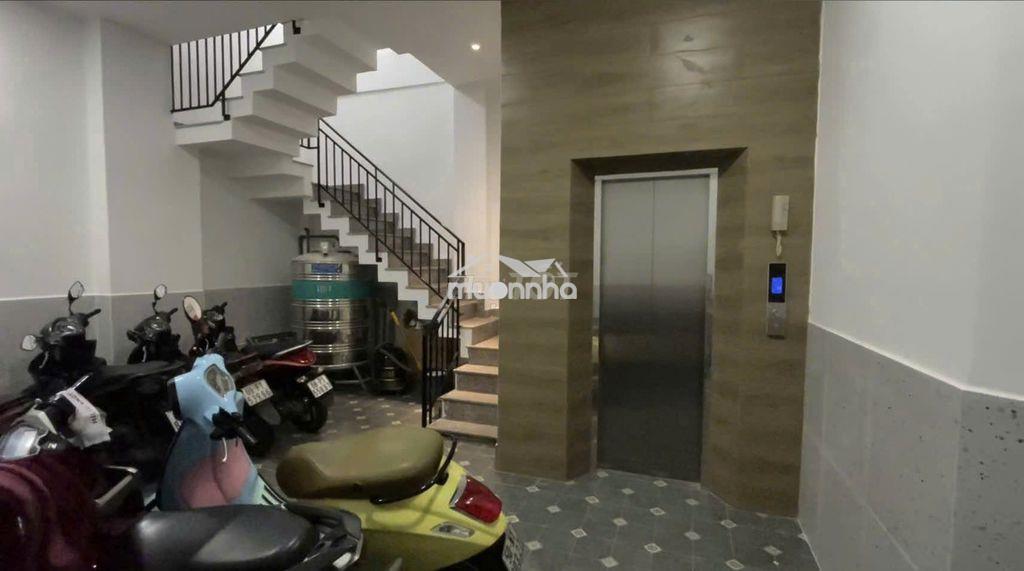Bán gấp tòa chdv 6 tầng ngay cv làng hoa hđt khoán 55tr/th giá 12,5 tỷ - 2