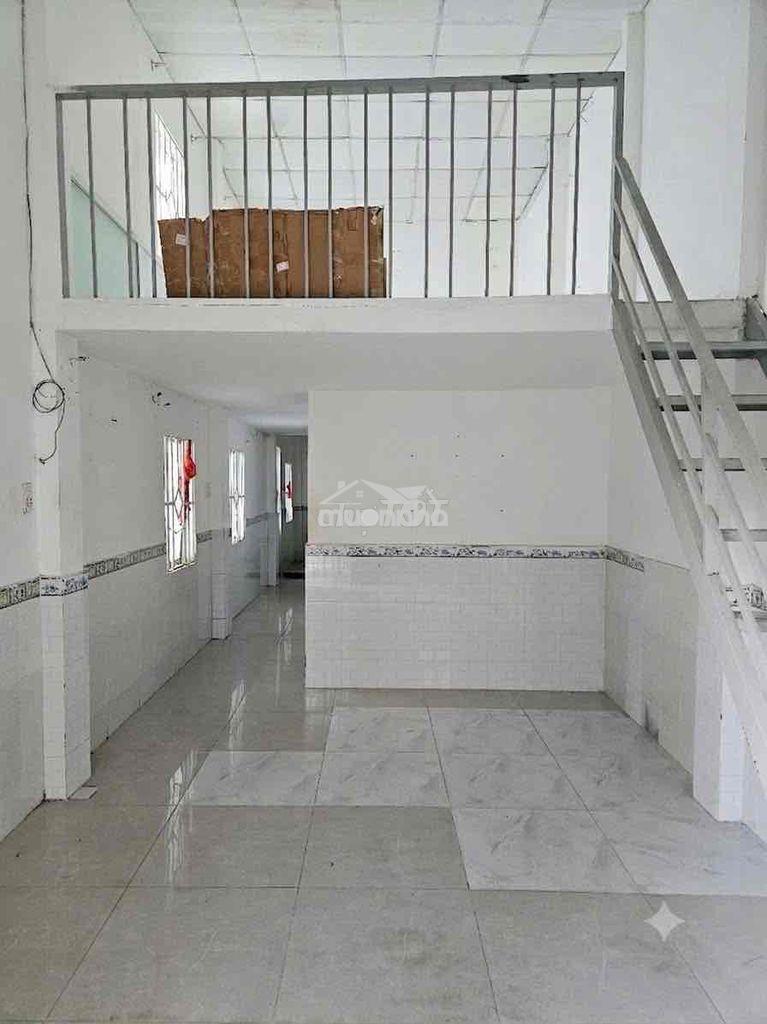 3 tỷ 990 - xe 7 chỗ tới nhà - huỳnh tấn phát- nhà lô góc 2 tầng 55m² - - 3