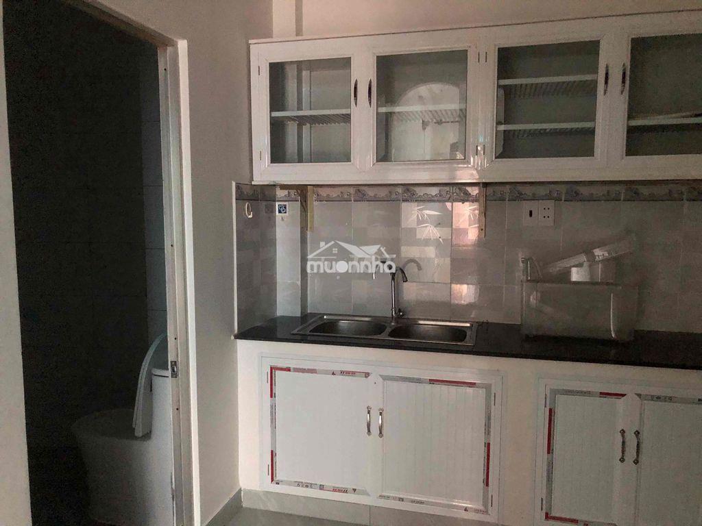 Nhà nguyên căn hẻm xe hơi trần quang diệu, quận 3, tiên ở và kd - 2