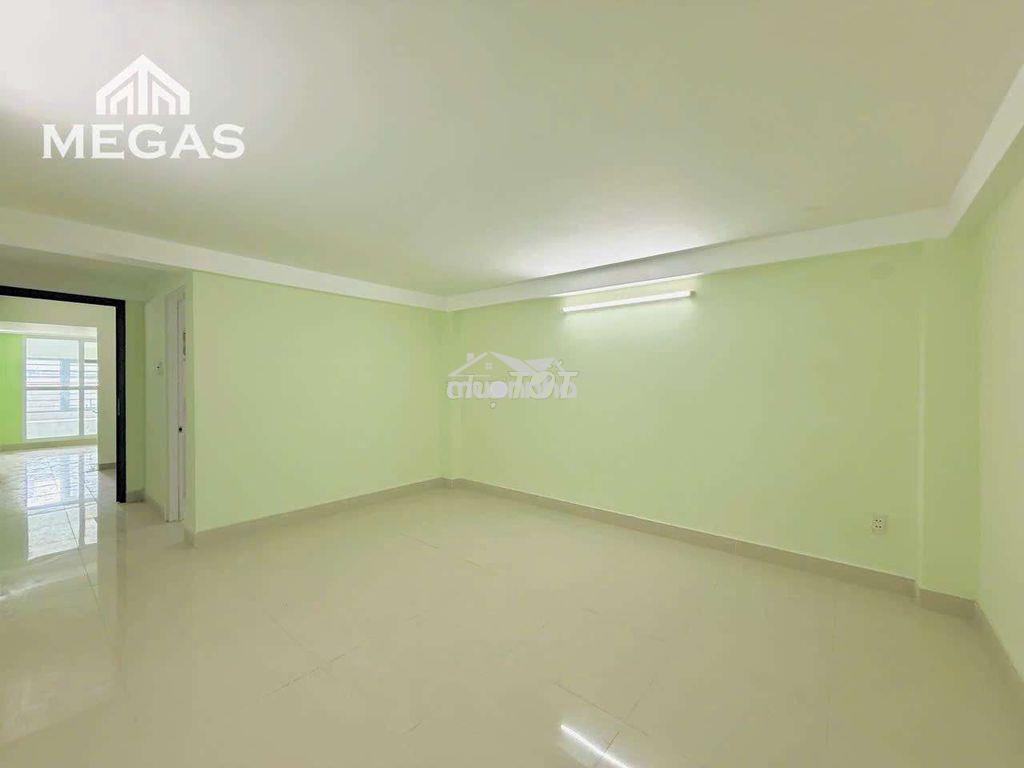 Cho thuê phòng rộng tách bếp 40m2 không nội thất - gần ngã 4 bốn xã📍 - 4
