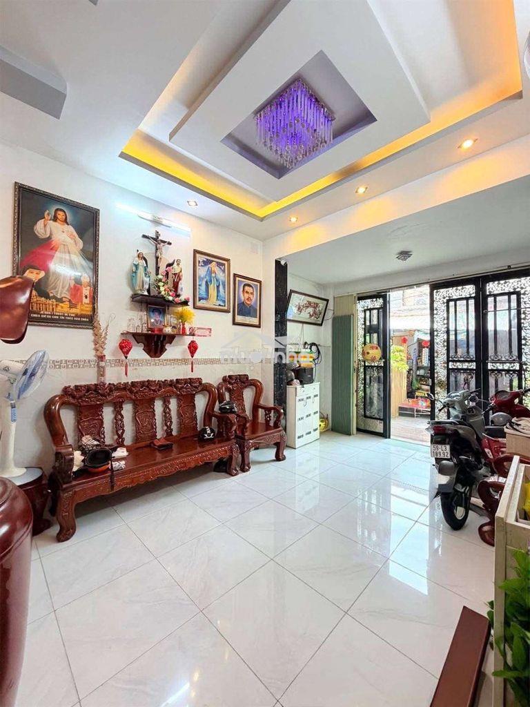 Hxh 6m ngay tạ quang bửu&phạm hùng, q.8 , 4,2 x 17m, 4 tầng, giá 10tỷ8 - 4