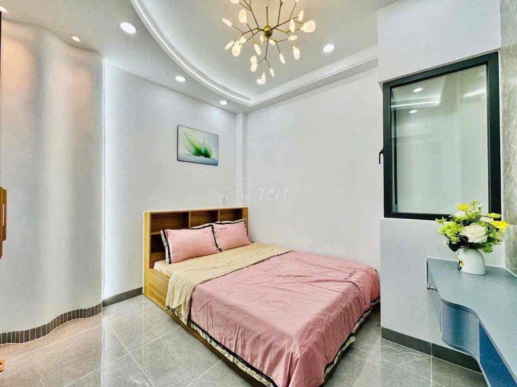 Cho thuê nhà  nguyễn văn khối p11(4x13) 3 lầu , 4pn , 3wc full nt - 4
