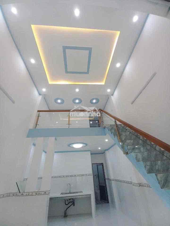 Nhà có sổ, thổ cư 100% giá 680 triệu, điện riêng nước máy - 2