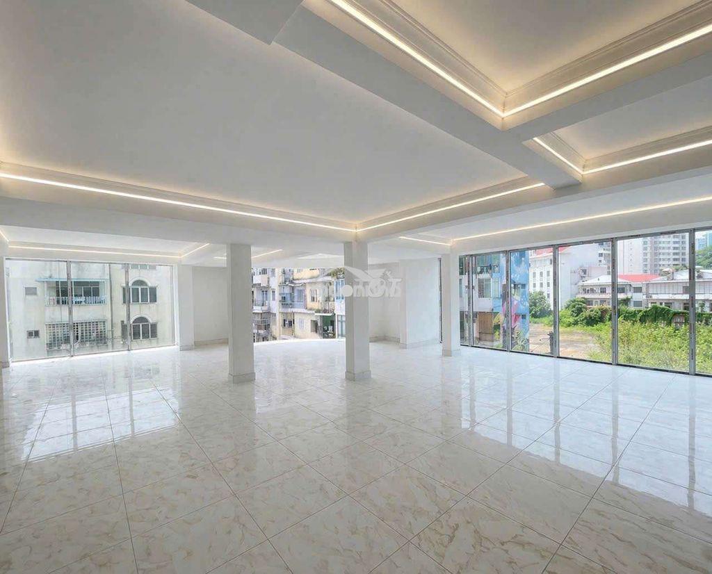 🏢 Cho thuê văn phòng 205m² mặt tiền hoàng sa quận 3 – giá 16usd/m² - 2