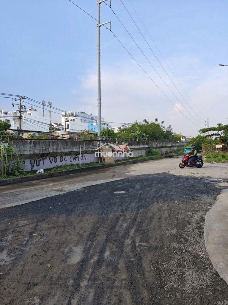 Hẻm xe hơi phạm văn đồng, p13, q.bình thạnh dt 50m2. giá chỉ 5.9 tỷ  - 3