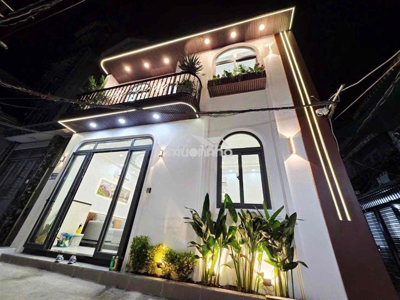 Bán nhà đẹp full nội thất hẻm 749 huỳnh tấn phát quận 7