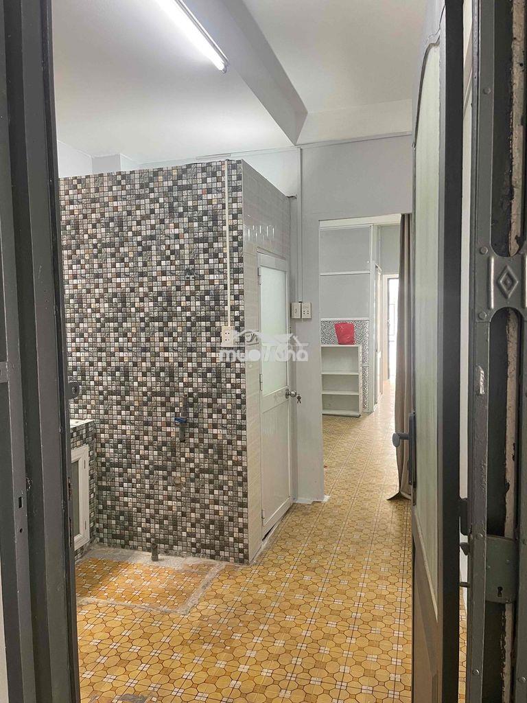 Chính chủ bán chung cư bàu cát 42m2, 2pn, sổ hồng riêng hỗ trợ vay nh - 3