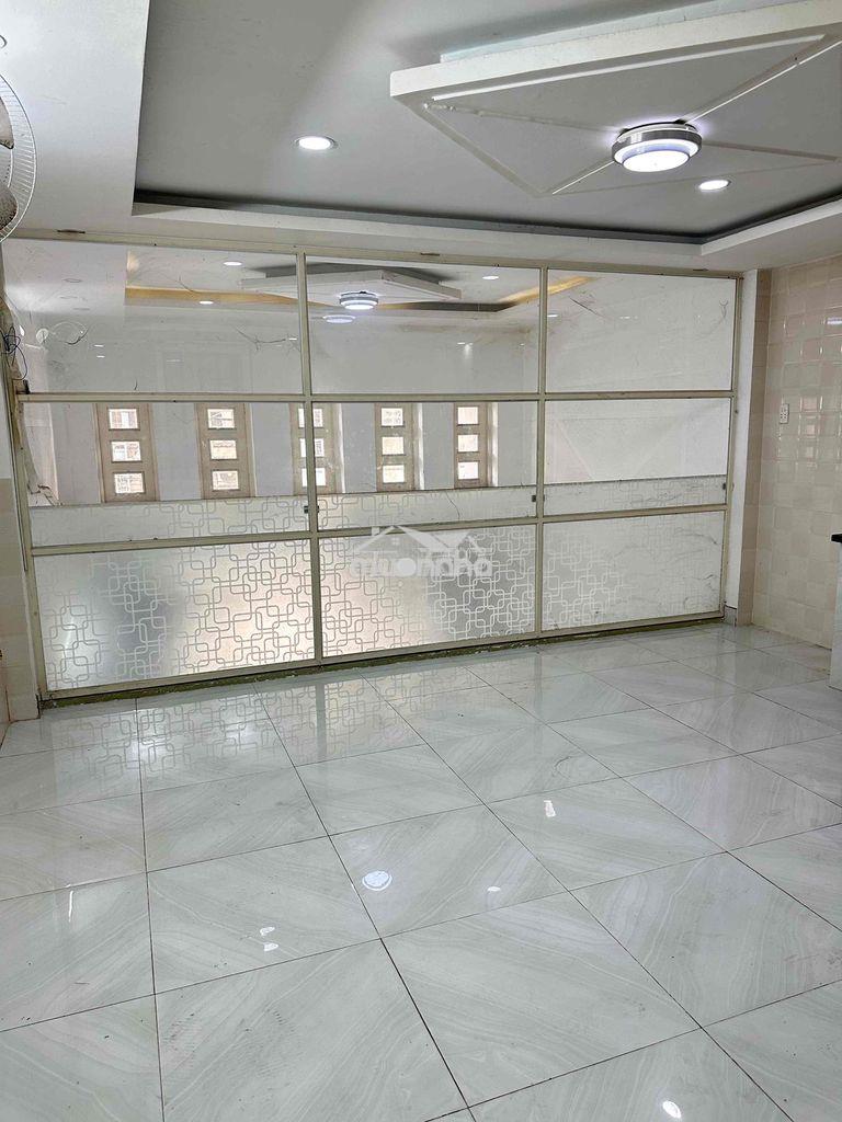 Cho thuê toà nhà làm chdv 5*25m 6lầu hxt phạm văn bạch - 2