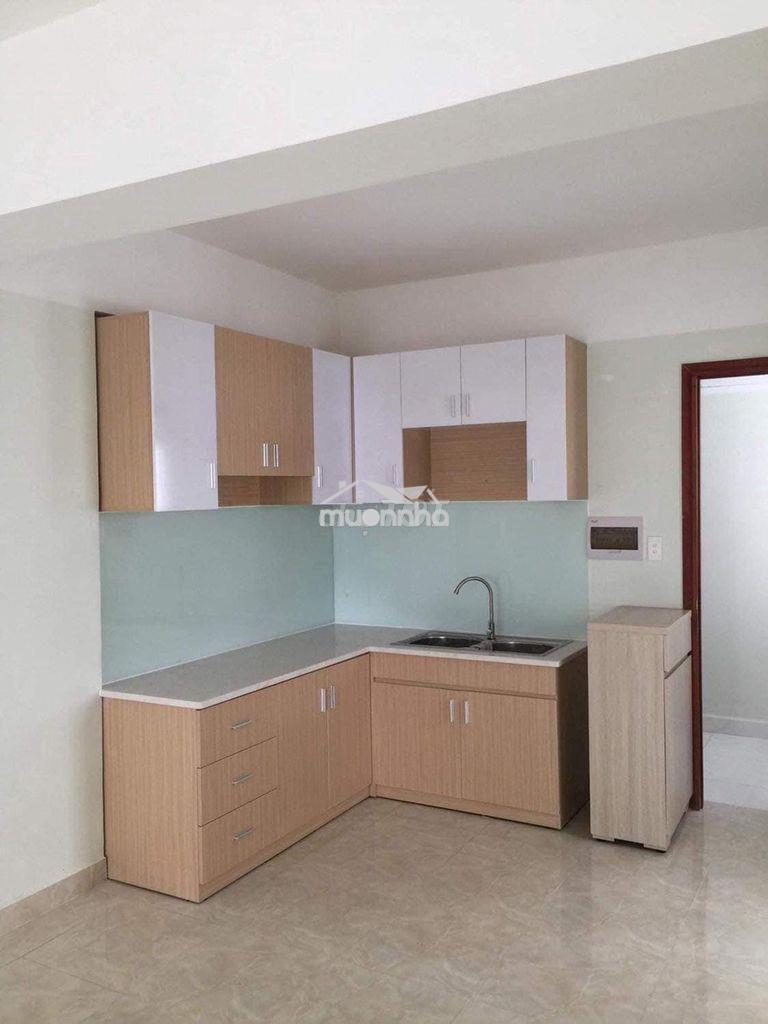 Cho thuê căn hộ 64m2 2pn 1wc nhà trống với giá 6tr - happy city