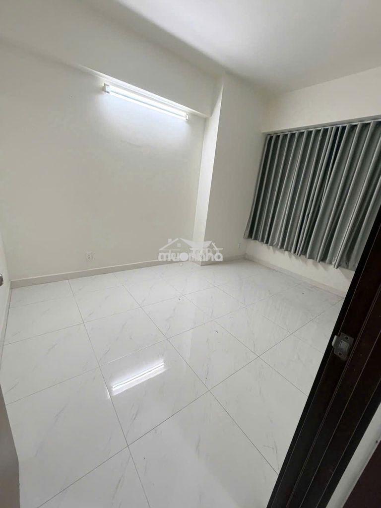 Cho thuê green river dt72m2 2pn 2wc có 2 máy lạnh,rèm giá 9tr5, quận 8 - 4