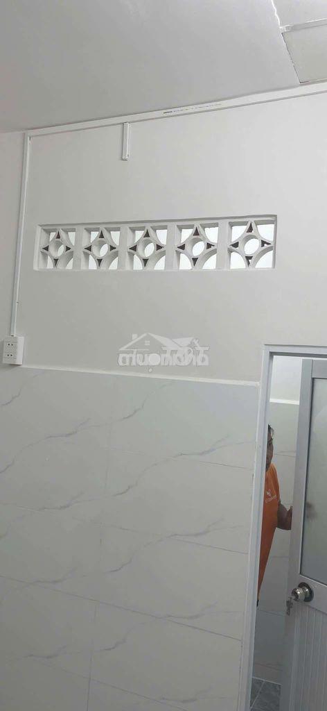 2pn-2wc hoa bằng sát bên thpt tân bình - hẻm thông cách 8m ra xe tải - 3