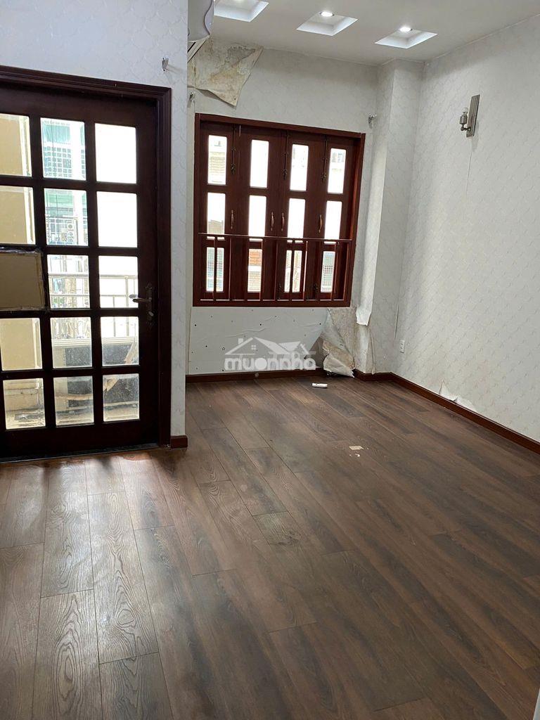 Cho thuê nhà 4 lầu nguyên căn đối diện bệnh viện nguyễ tri phương - 3