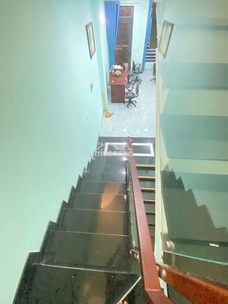 Mặt tiền đặng thùy trâm vào 50m - hẻm xe tải 10m thông
