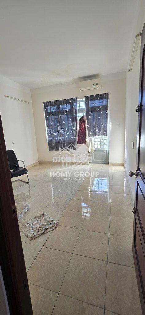 Nhà phố 1 trệt 2 lầu 4pn 4wc - phạm văn đồng - gần tttm gigamall - 4