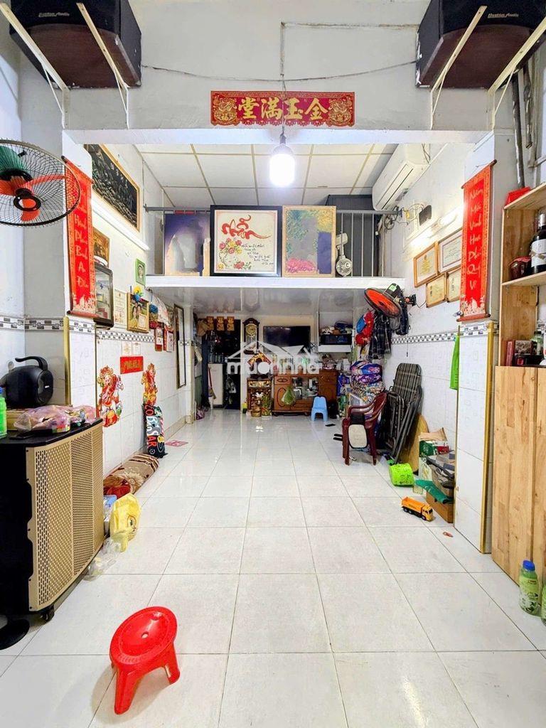 Nhỉnh 2 tỷ nhà bán giáp quận 6 - tên lửa - 30m2 - 3pn - sổ hồng riêng - 3