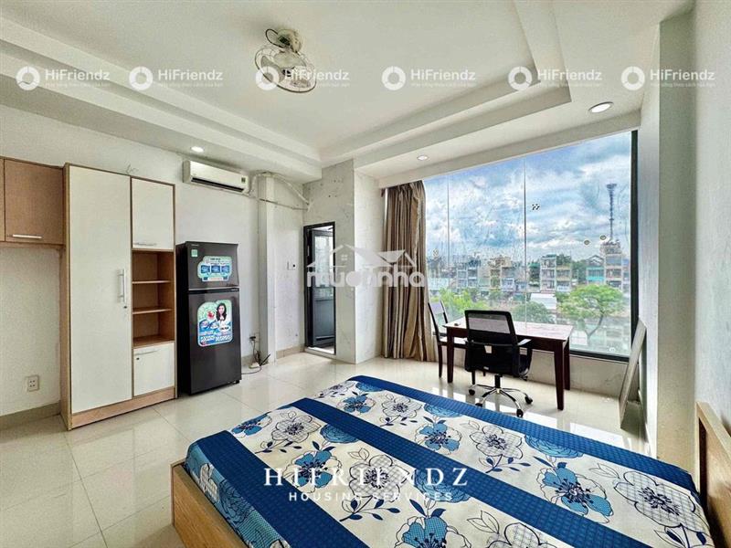 Căn hộ thang máy - ban công view xịn xò mặt tiền đường lớn