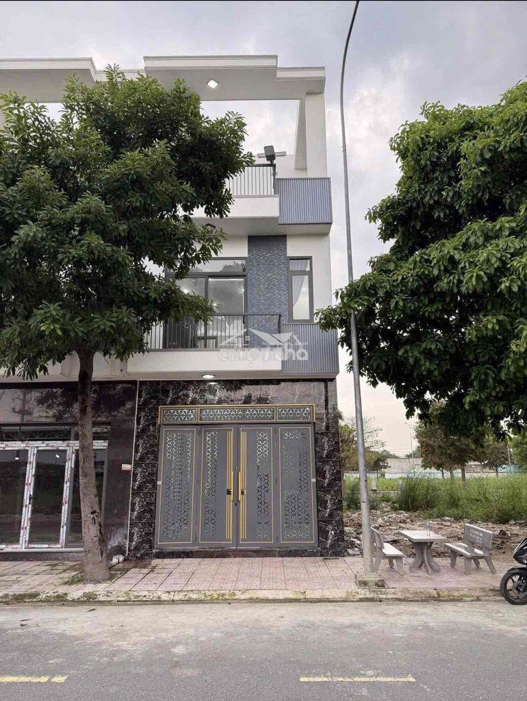 Bán nhà 2 lầu, hội nghĩa, tân uyên, bd (giá 1ty590tr)