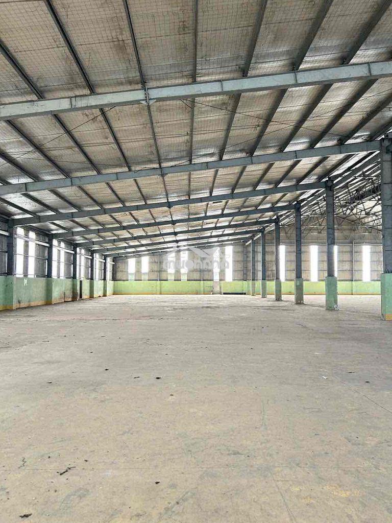 Cho thuê kho khuôn viên 4500m dĩ an, bình dương - 2