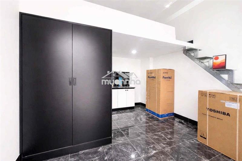 Full nội thất mới phòng mới quận 4 kế bên ntt, ulaw