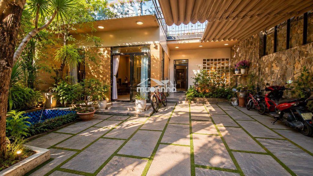 ✳️ Biệt thự sân vườn 220m² mặt tiền 10m gần phạm hùng - 3