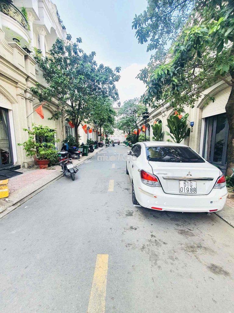 🏡🏡 Bán nhà 5 tầng đẹp lung linh - ngay kdc vĩnh lộc ( bình tân ) - dt - 2