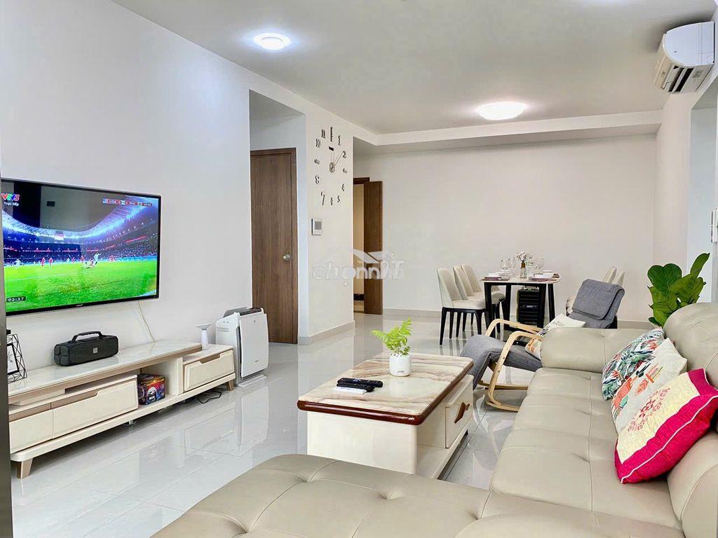 Cho thuê chcc de la sol, quận 4, 93m2, 3pn, 2wc, full, giá 29tr.  - 2