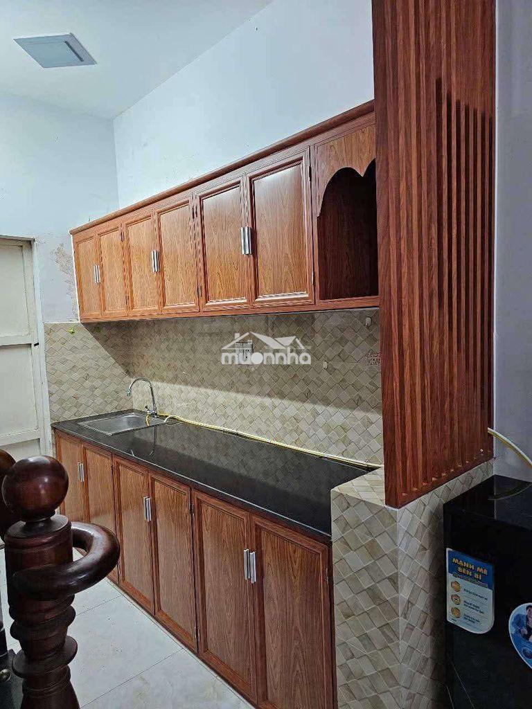 Chính chủ cho thuê nhà nguyên căn 1 trệt 2 lầu - 4