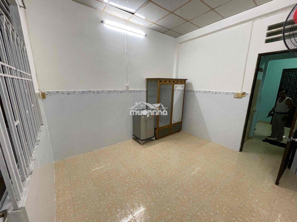 Cho thuê phòng trọ 18m2 - thoáng mát, tiện nghi, có ban công - q8 - 2
