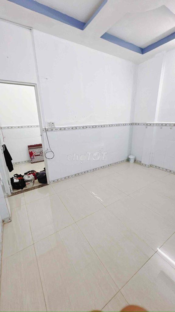 Cho thuê phòng ngay đại học nguyễn tất thành - 2