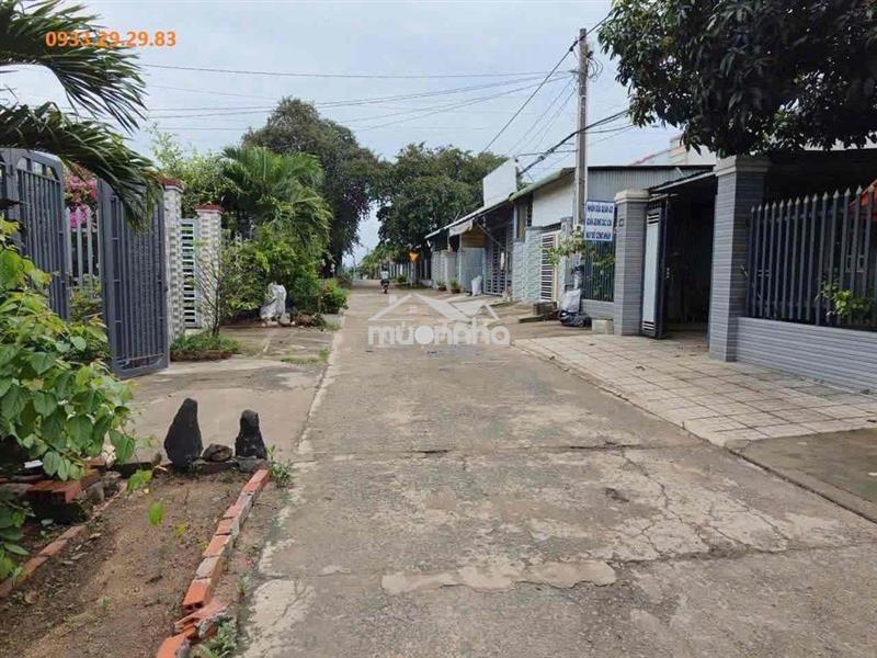 Đất đẹp sau lưng nhà thờ suối cát – ngang 5.4m dài 34m, giá tốt đầu tư