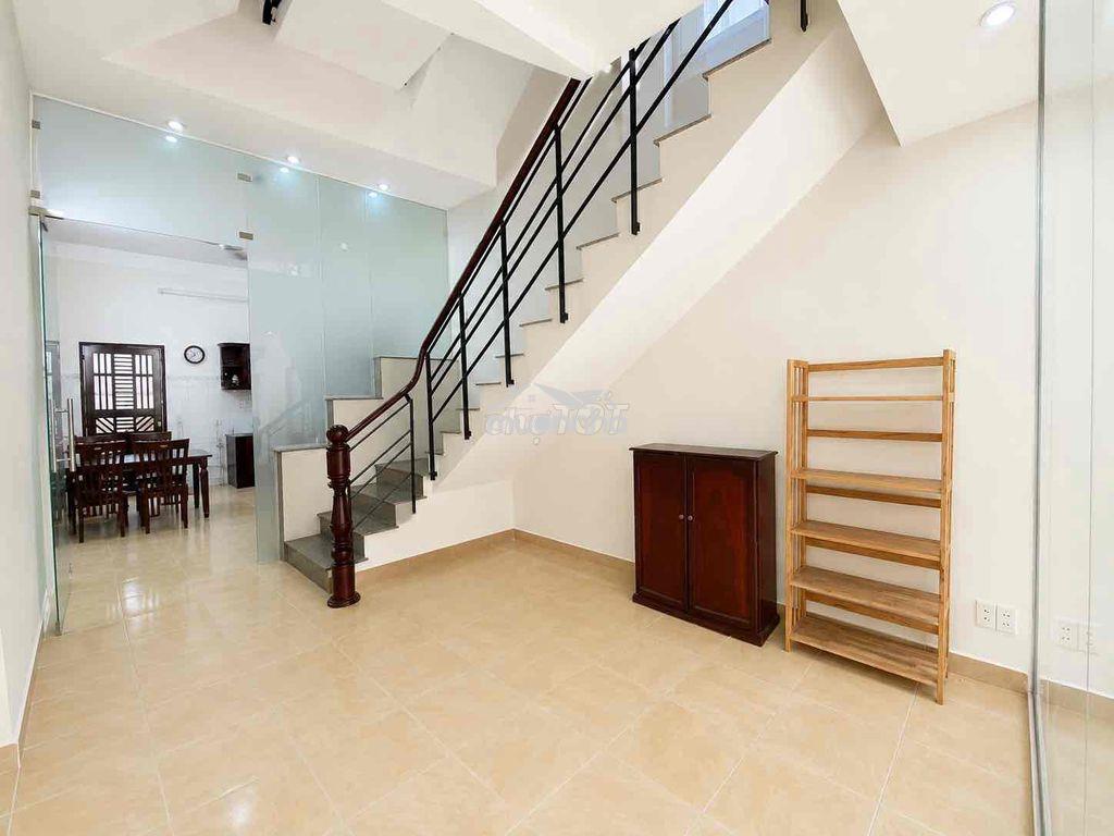 🏢  Nguyên căn 3 lầu hẻm xe tải nguyễn hữu cảnh - landmark81 - 2