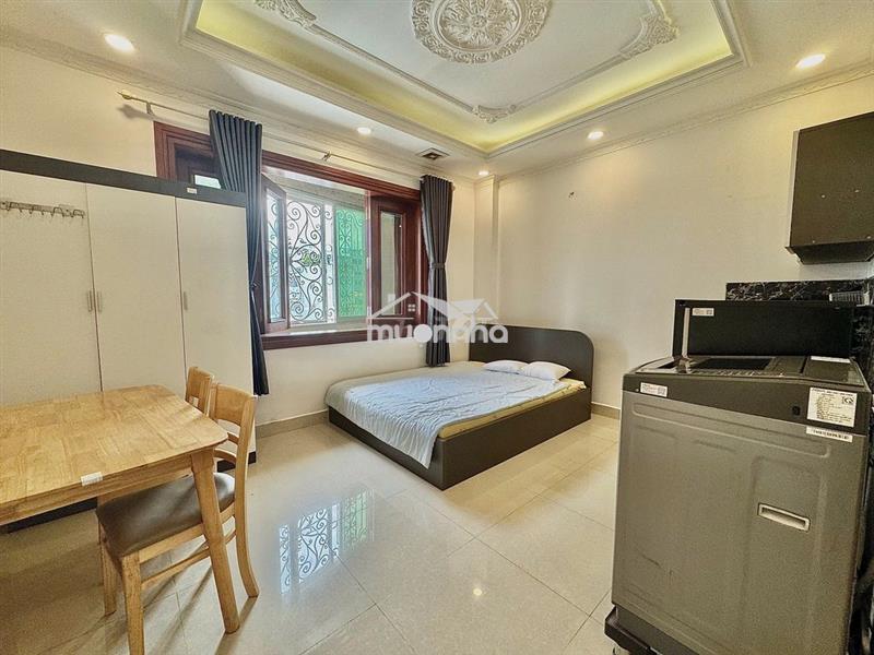 Cho thuê căn hộ studio q1_full nội thất_mặt tiền_gần chợ tân định_lift