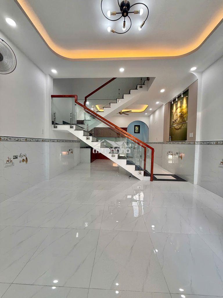 Mình bán nhà đẹp, rẻ,hiếm,đường oto, sát gò dầu,q.tân phú,chỉ 6.5 tỷ - 4