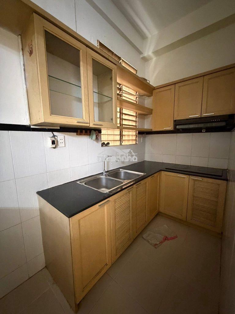 Cho thuê căn 2pn 52m2 c.cư 1a 1b nguyễn đình chiểu p. đakao q1 11triệu - 4