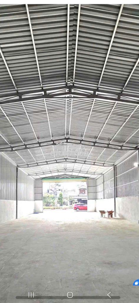 Cần cho thuê xưởng ptch q12 dt 550m. giá 50 triệu tl xe công - 4