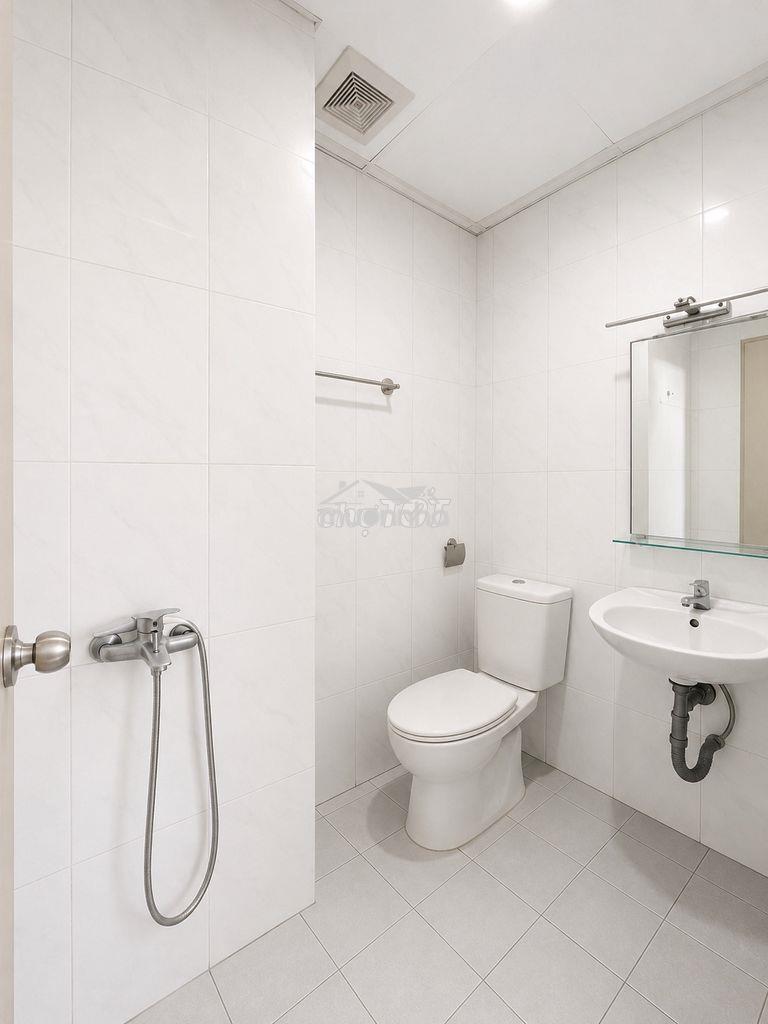Cho thuê ch sài gòn town 2pn 2wc 60m2 nhà trống 8tr - 4