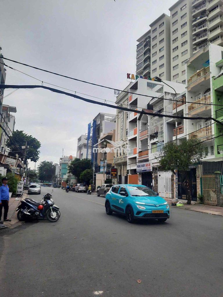 Góc 2 mặt tiền đường chợ lớn khu bình phú 1- dt 7x18 - 3