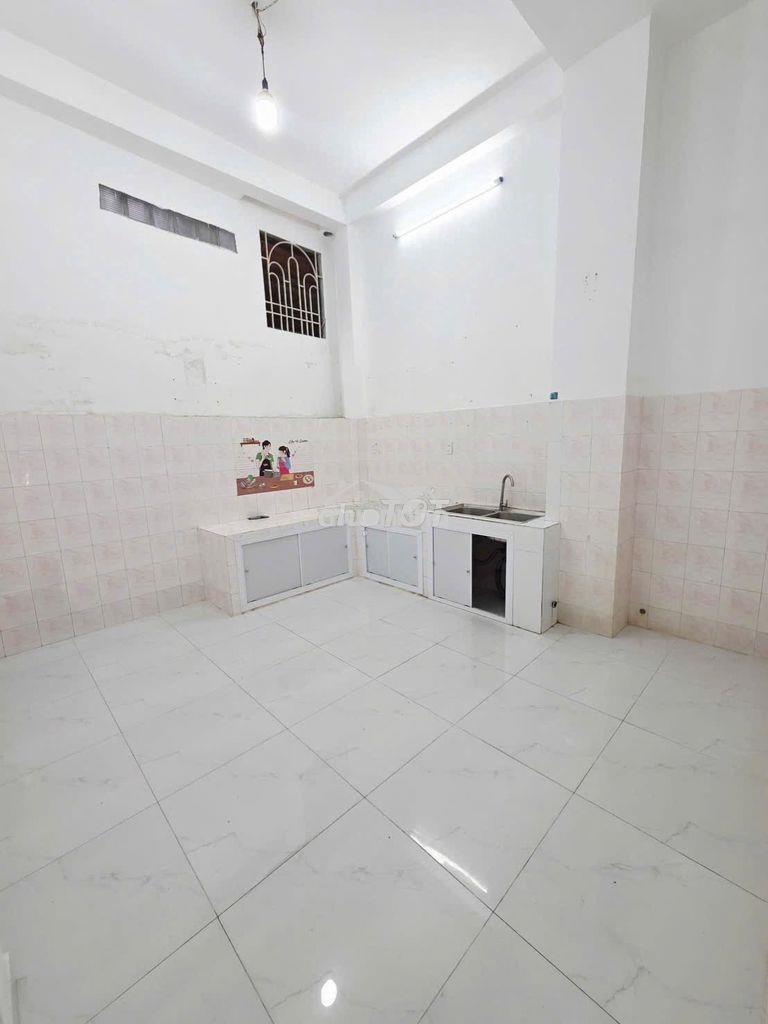 Cho thuê nhà khu vườn lài 4 x 17 m đuc  1 lầu, 1 sân thượng đẹp  - 2