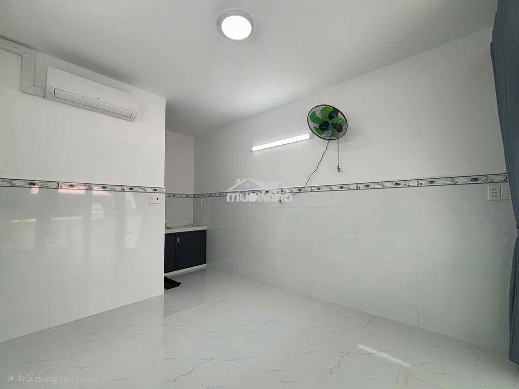 Cho thuê phòng trệt vừa ở vừa kinh doanh mới 100% sát eco green và kcx - 4