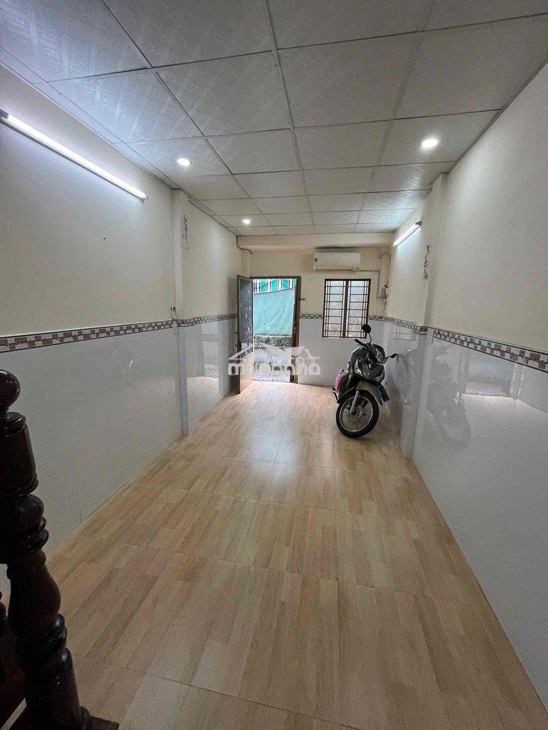 Nhà 2 phòng lê đại hành q11