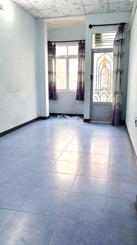 Phòng máy lạnh lạc long quân giáp q10 (thông qua bắc hải) - 2