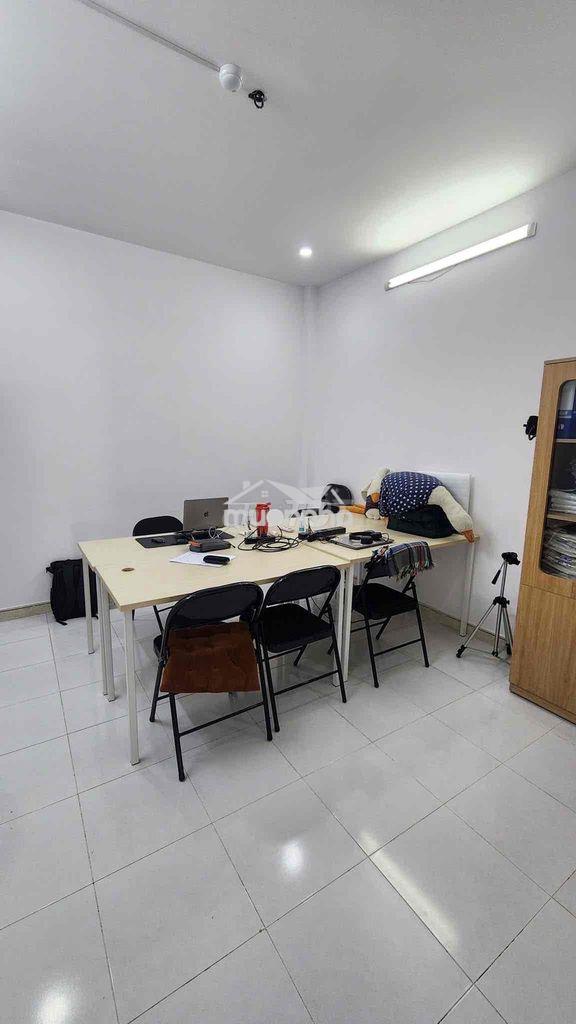 Cho thue nhà _ hẻm trần quang diệu_ quận 3 , kinh doanh sầm uất - 2