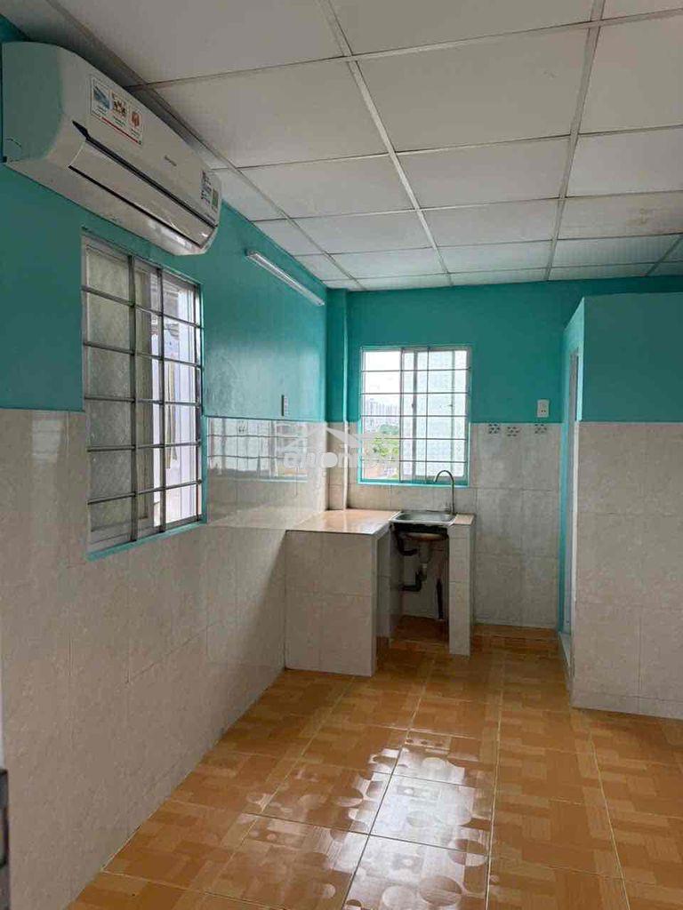 Phòng trọ 29/5 nguyễn khoái q4