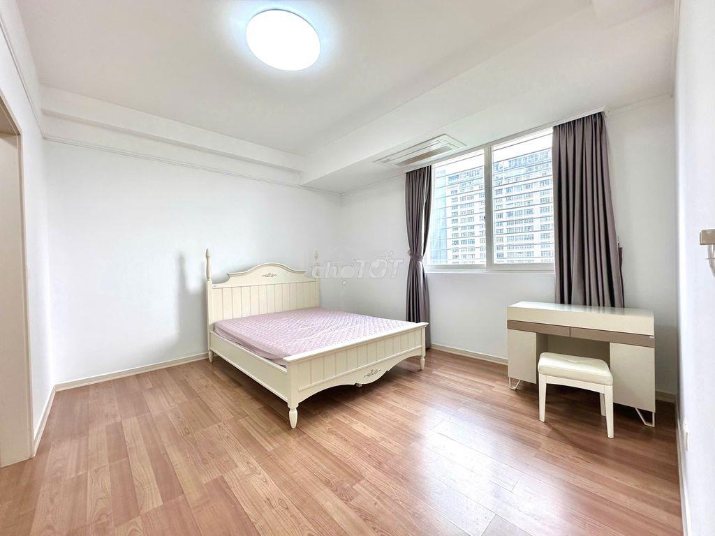 Bán ch imperia an phú, 135m2, 3pn, lầu cao, đẹp, sổ hồng. giá *** - 2