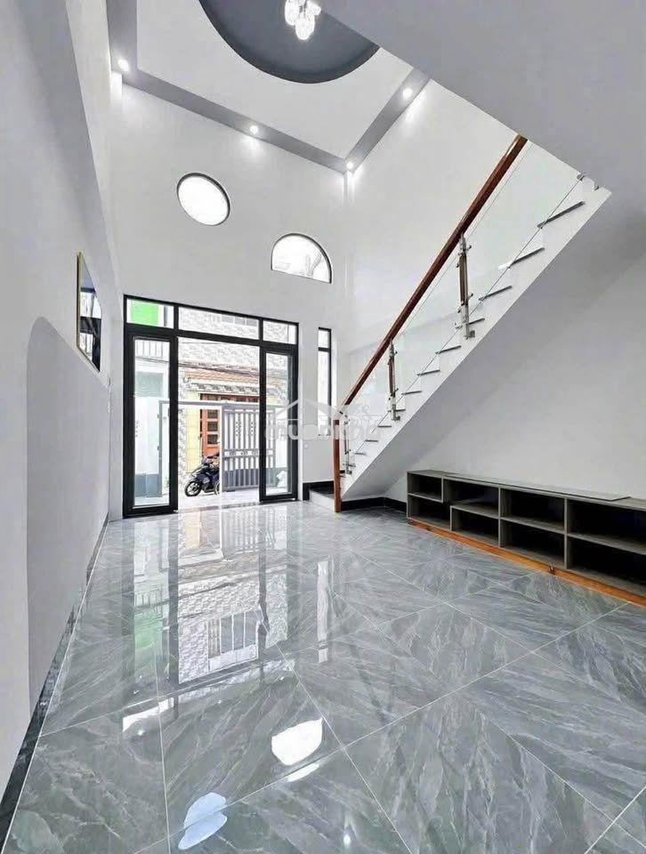 Bán nhanh nhà mới 1 lầu 2pn, giá chỉ 1 tỷ 660, đường bờ kênh, bình tân - 2