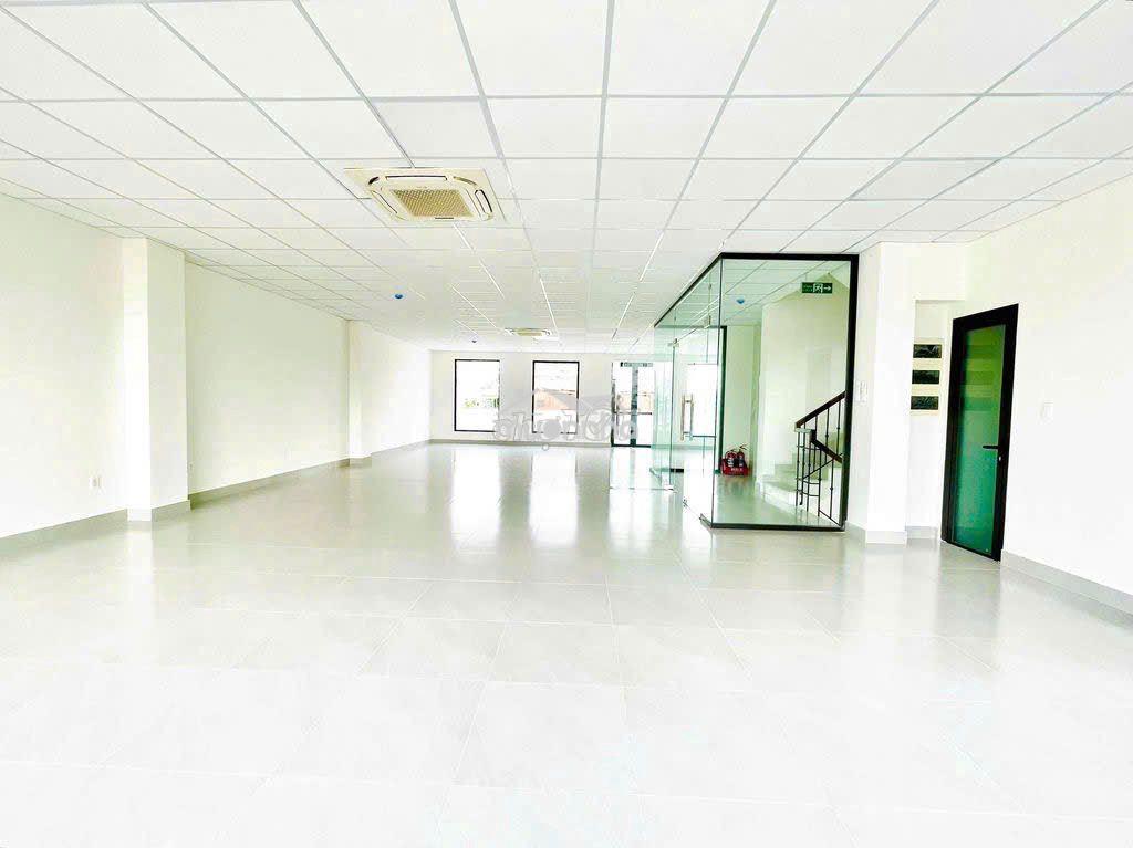 Toà nhà 1.680m2 khu văn phòng cao cấp p. tân định quận 1 - 2