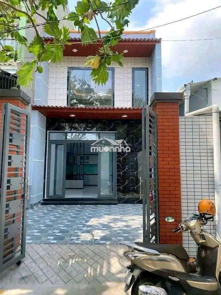 Nhà lái thiêu giáp vĩnh phú, cầu phú long. khu dân cư văn mình