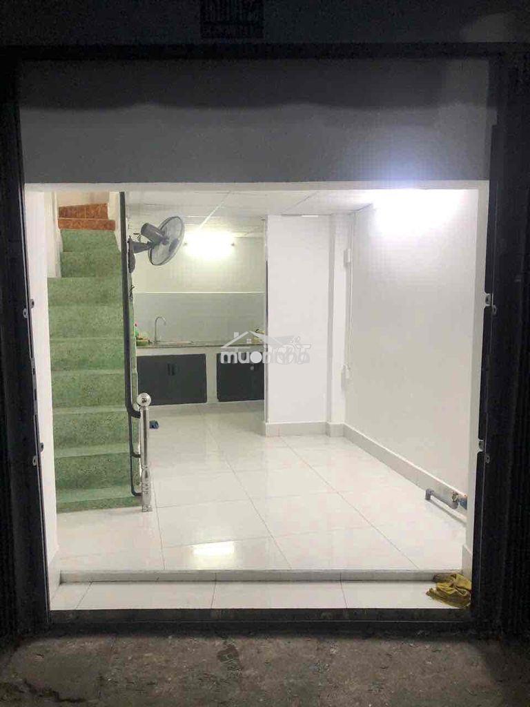 Cho thuê nhà đường xe tải chạy lạc long quân 1 trệt 2 lầu 3mx5m 15m2 - 4