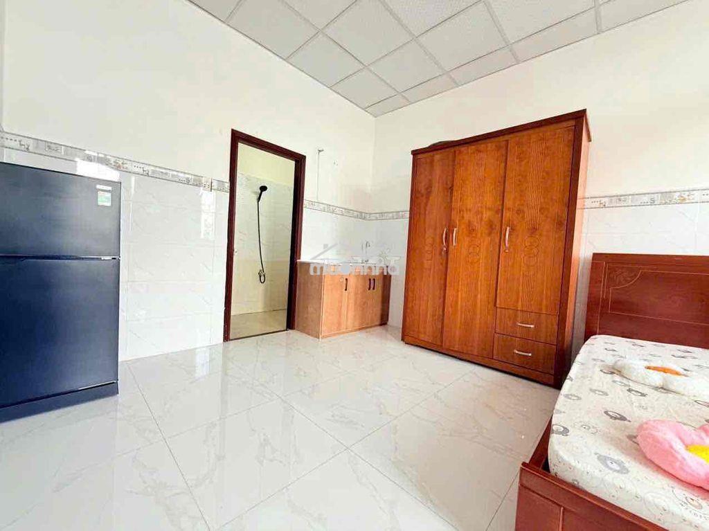 Chính chủ cho thuê phòng ban công full nội thất q10 - 3