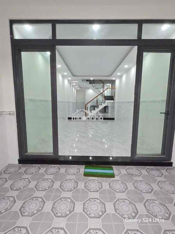 Hẻm 6m thạch lam, 2 tấm, 4 x 18m, 2 phòng ngủ, 2 wc, 10tr/th - 2